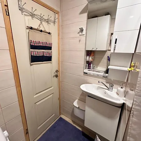 Casa de Férias Cozy Sarajevo City Center Apartment With Private Garden Saraievo